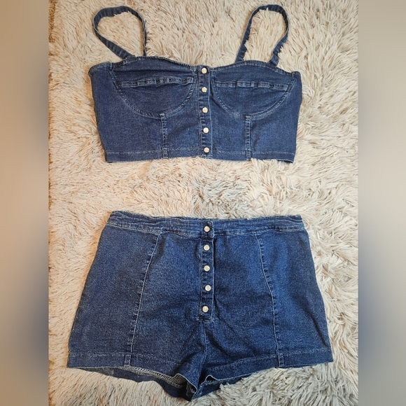 Fashion Nova Other - Fashion nova 2 piece denim set